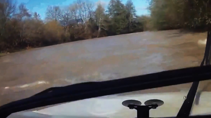 Video Russians crash into river