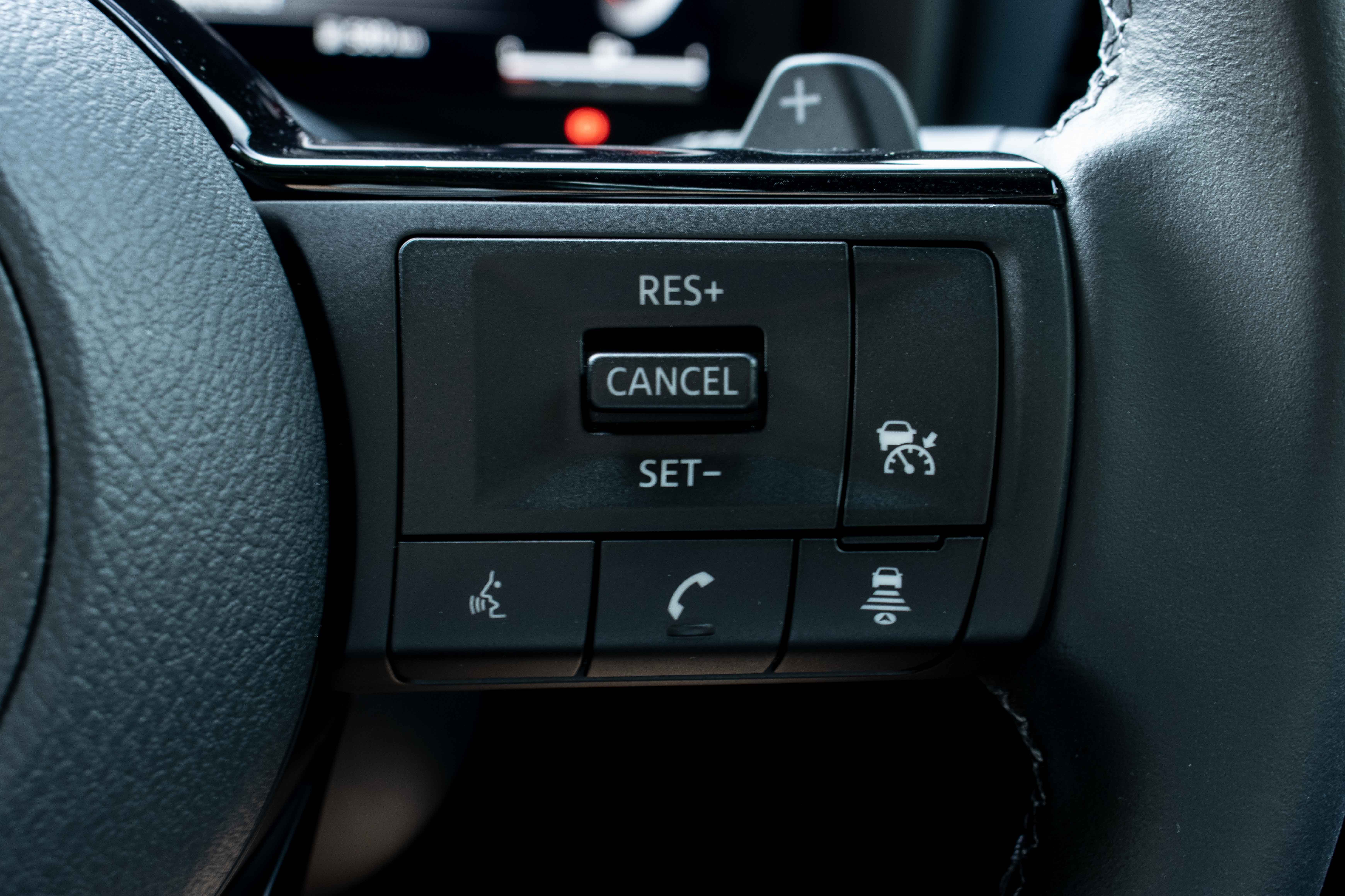 2022 Nissan Qashqai 1.3T M-Hybrid Prestige Singapore - Steering wheel detail