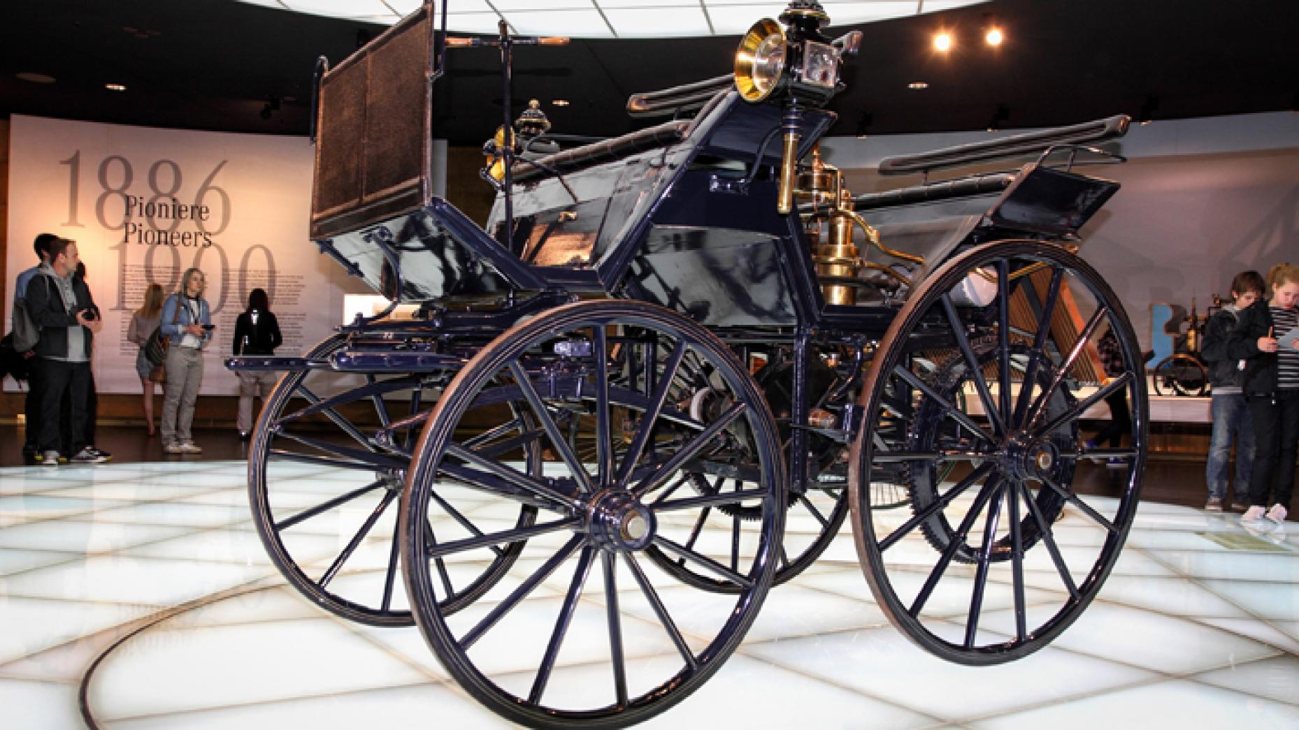 DAIMLER MOTORISED CARRIAGE: The world’s first four-wheeled vehicle, installed with DMG’s ‘grandfather clock’ 1bhp engine. That engine eventually found its way into boats and aircraft too, hence the three-pointed star of the brand: to conquer the three points of land, sea and air. Top speed was a heady 18km/h.