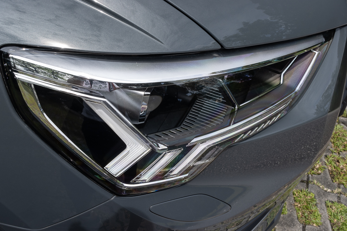 2022 Audi Q3 1.5 TFSI S tronic MHEV Singapore - Headlight detail