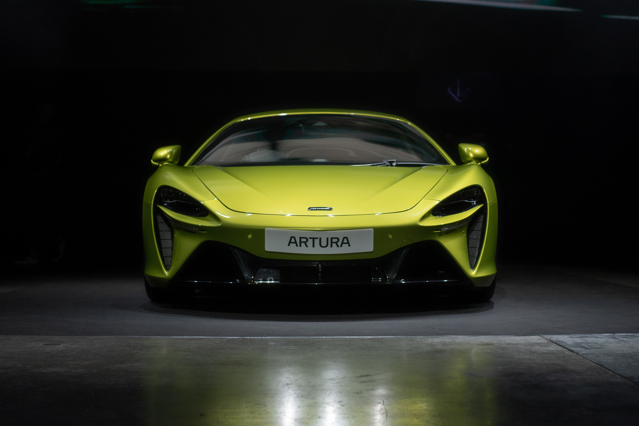 McLaren Artura supercar marks new chapter in tech and performance… and ...