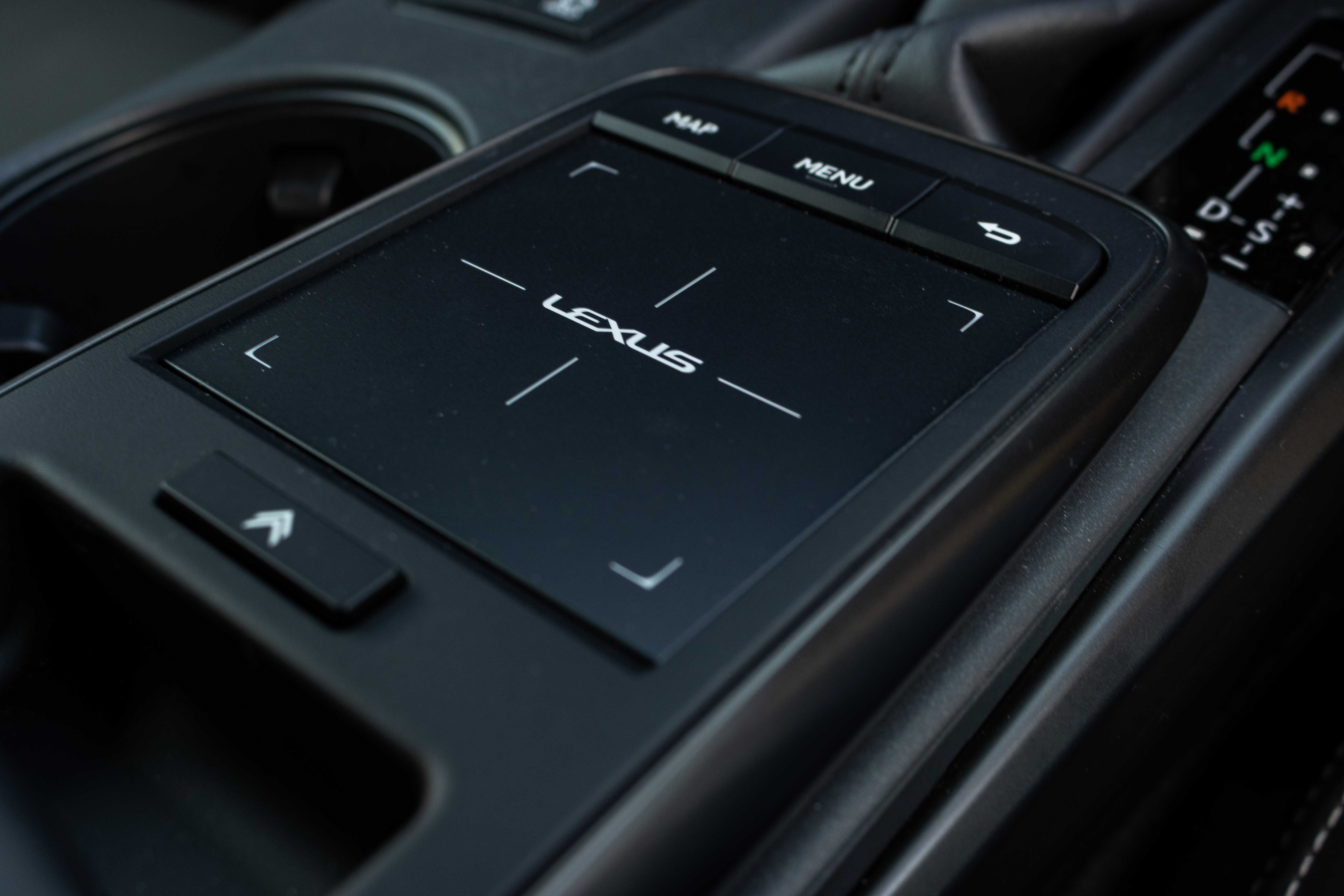 Lexus IS 300h Singapore - Touchpad