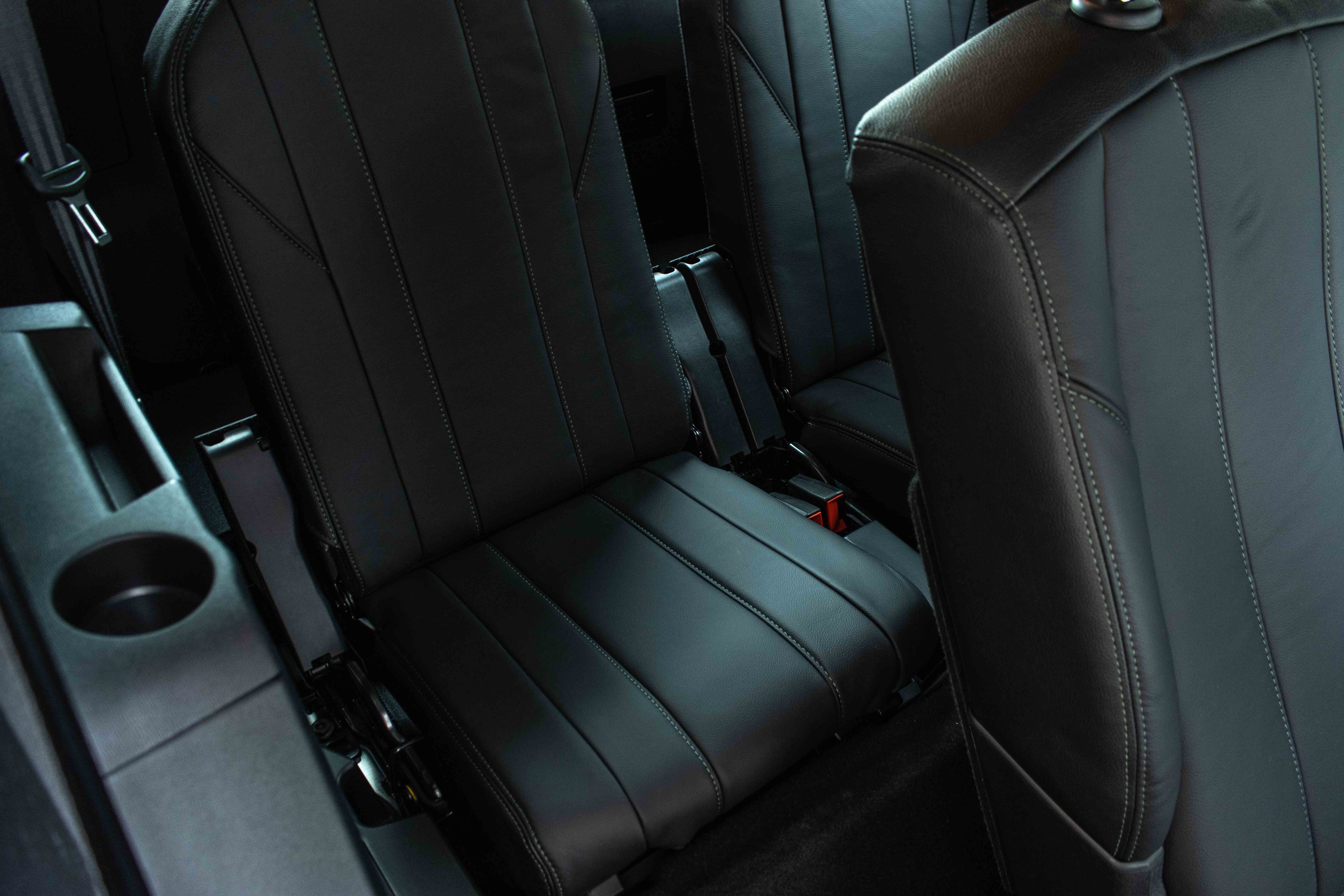 2021 Peugeot 5008 1.2 PureTech EAT8 7 Seater Active Premium Singapore - third row seats