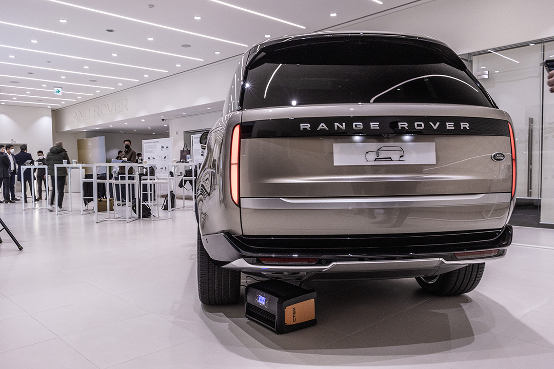 2022 Range Rover rear