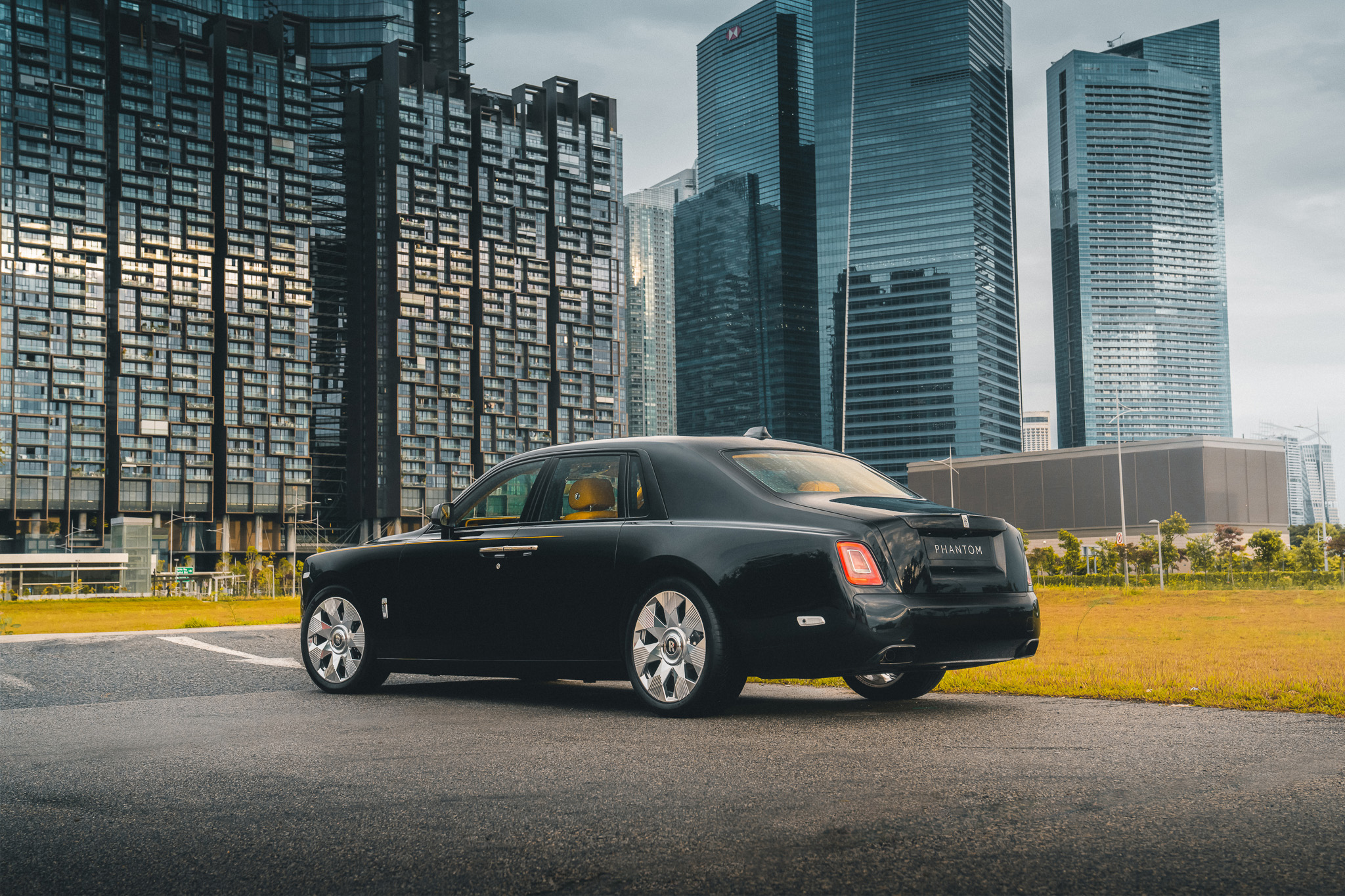 2014 ROLLSROYCE GHOST  LHD for sale by auction in London United Kingdom