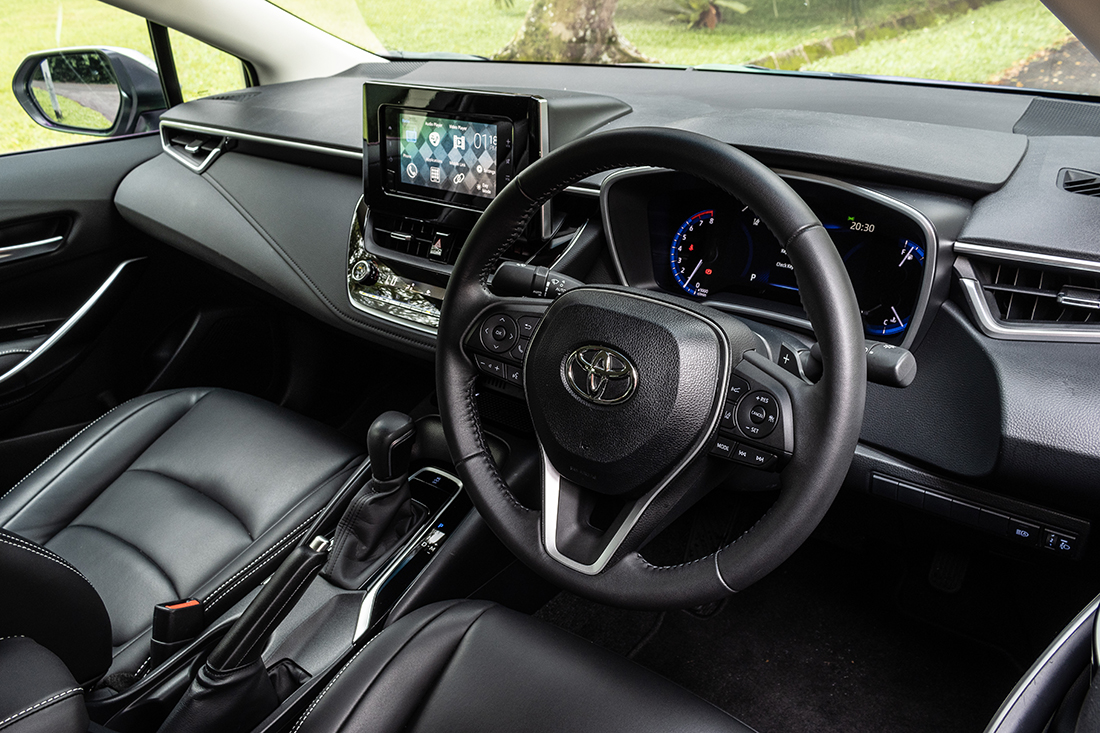 Toyota Corolla Altis 1.6 Elegance Singapore - Dashboard