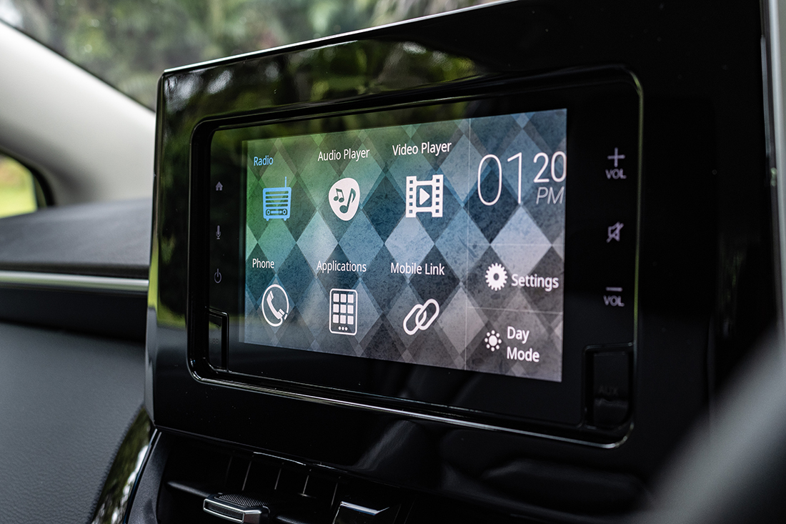 Toyota Corolla Altis 1.6 Elegance Singapore - Infotainment screen