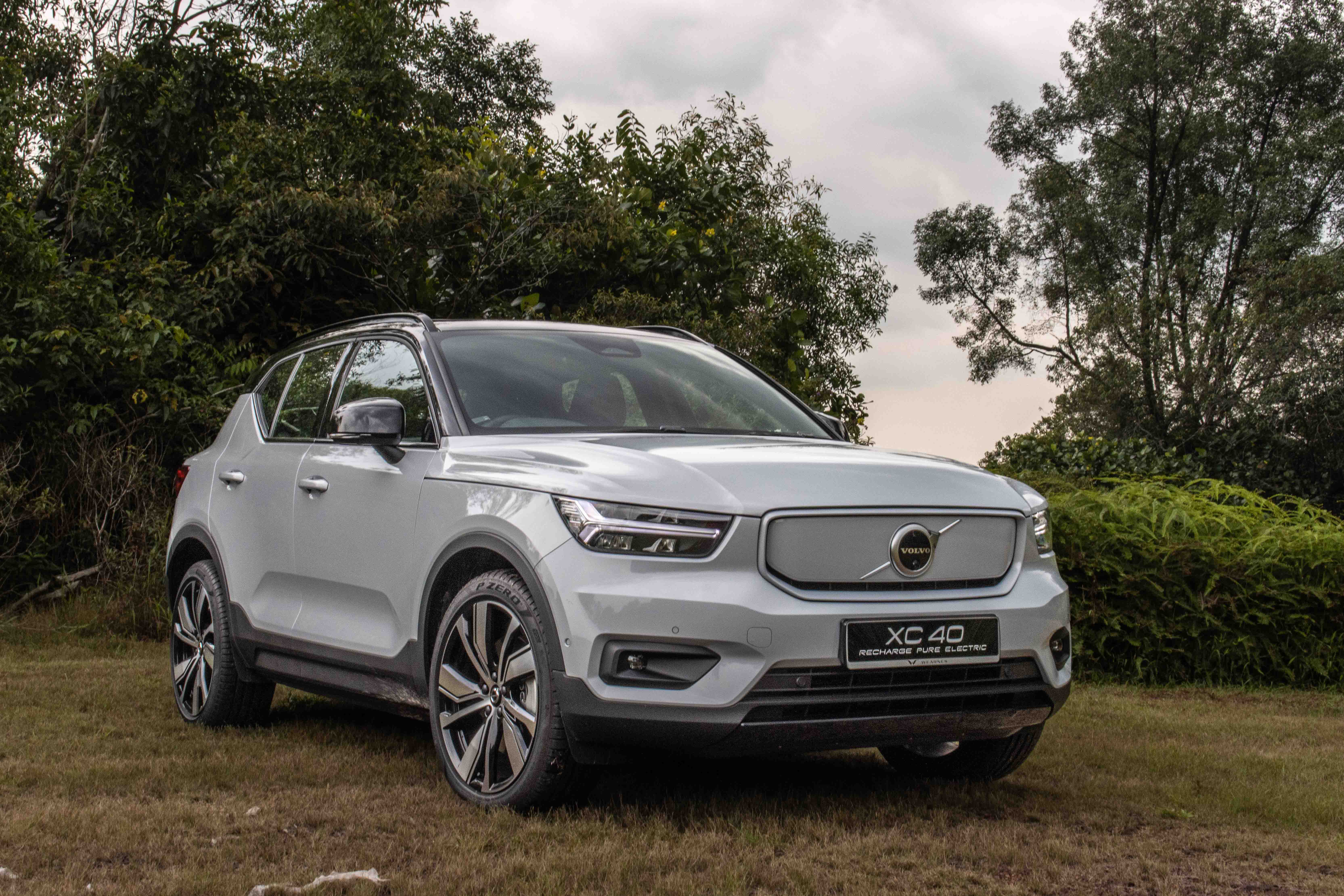 2022 Volvo XC40 Recharge Pure Electric Twin Motor Singapore - Front right