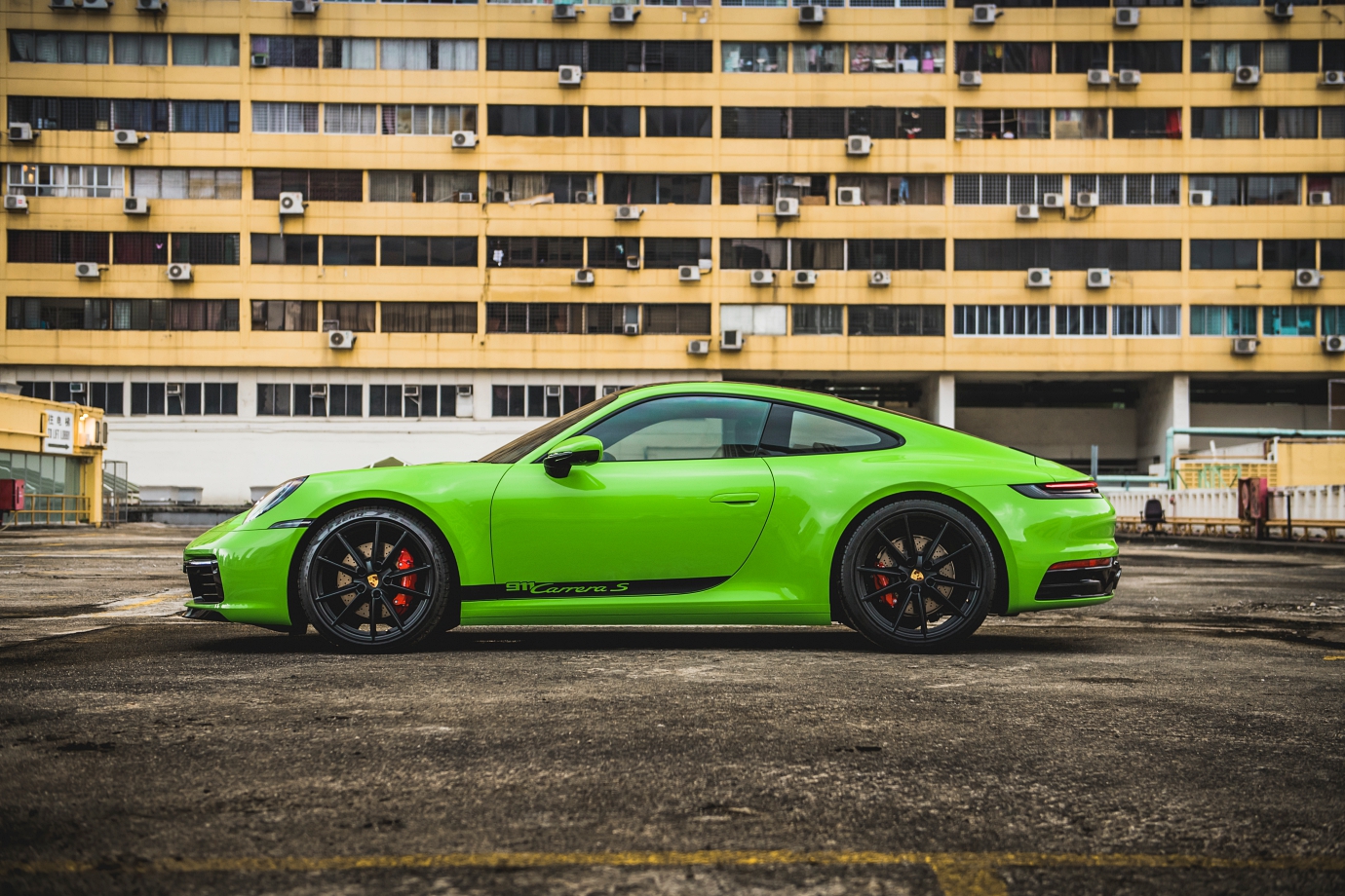 Porsche 911 Carrera S 992 C2S Review for COTY 2019 | TopGear Singapore