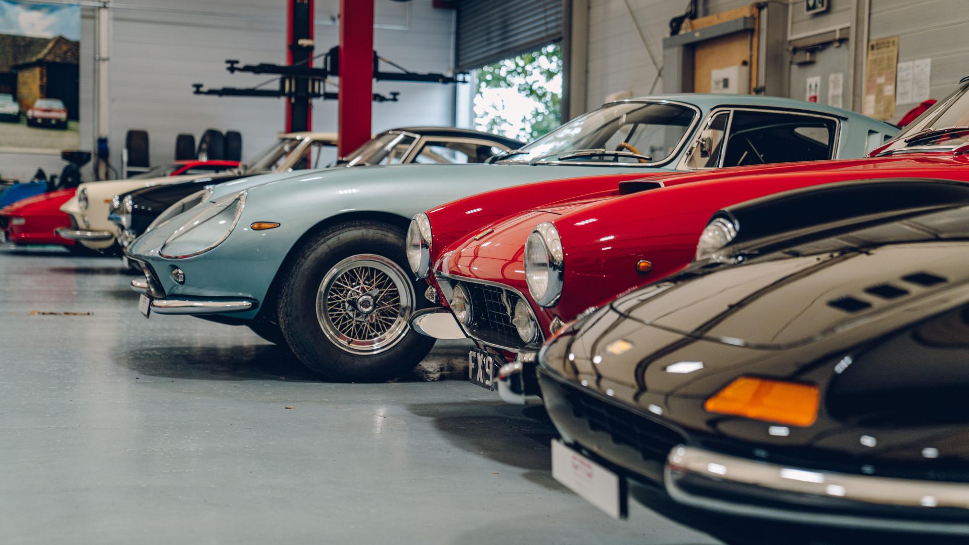 Side Bonnet Shots Of 3 Vintage Ferraris