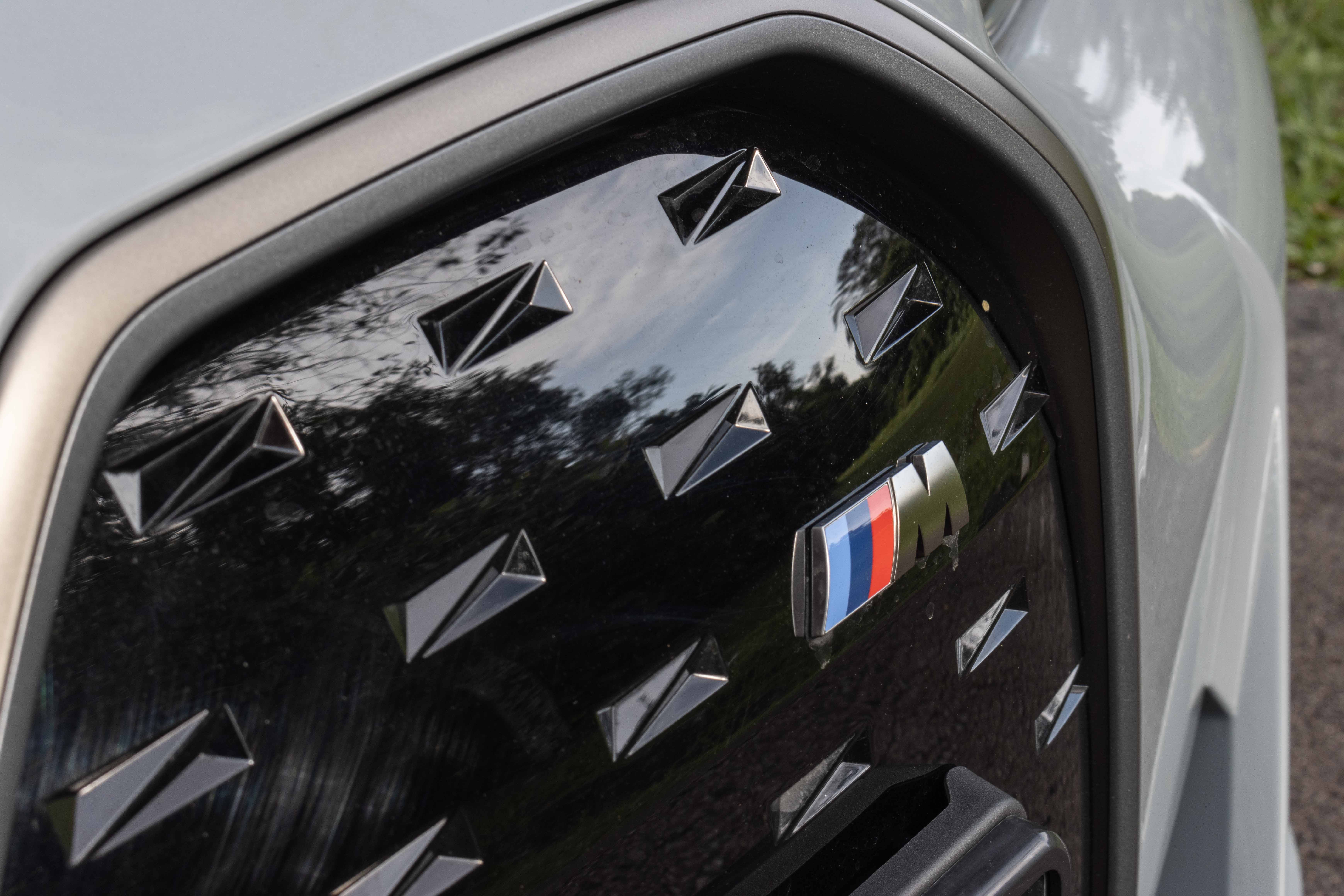 2022 BMW i4 M50 Singapore - Grille