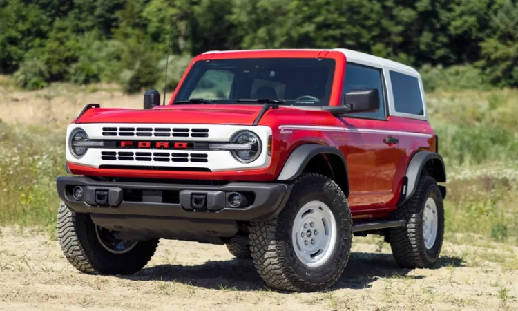 Ford’s new Bronco Heritage Editions are gloriously retro