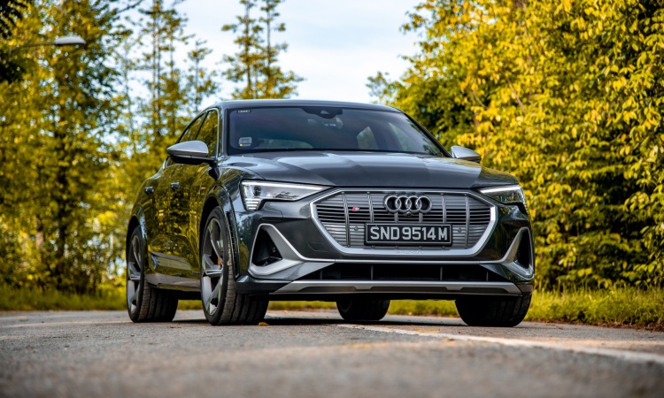 Audi e-tron S Sportback 2022 Review : Je Ne Sais Quattro