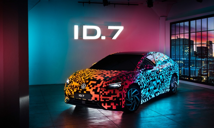 This is your first look at the Volkswagen ID.7 saloon