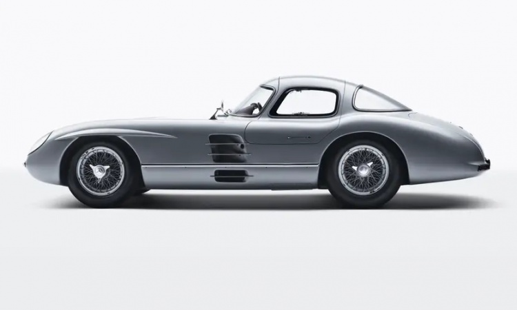 This £115m Mercedes-Benz 300 SLR is the most expensive car in the world