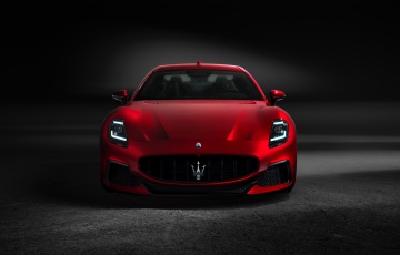 The new Maserati GranTurismo looks gorgeous with EV or petrol power