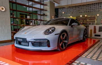 Porsche Singapore unveils the 911 Sport Classic 